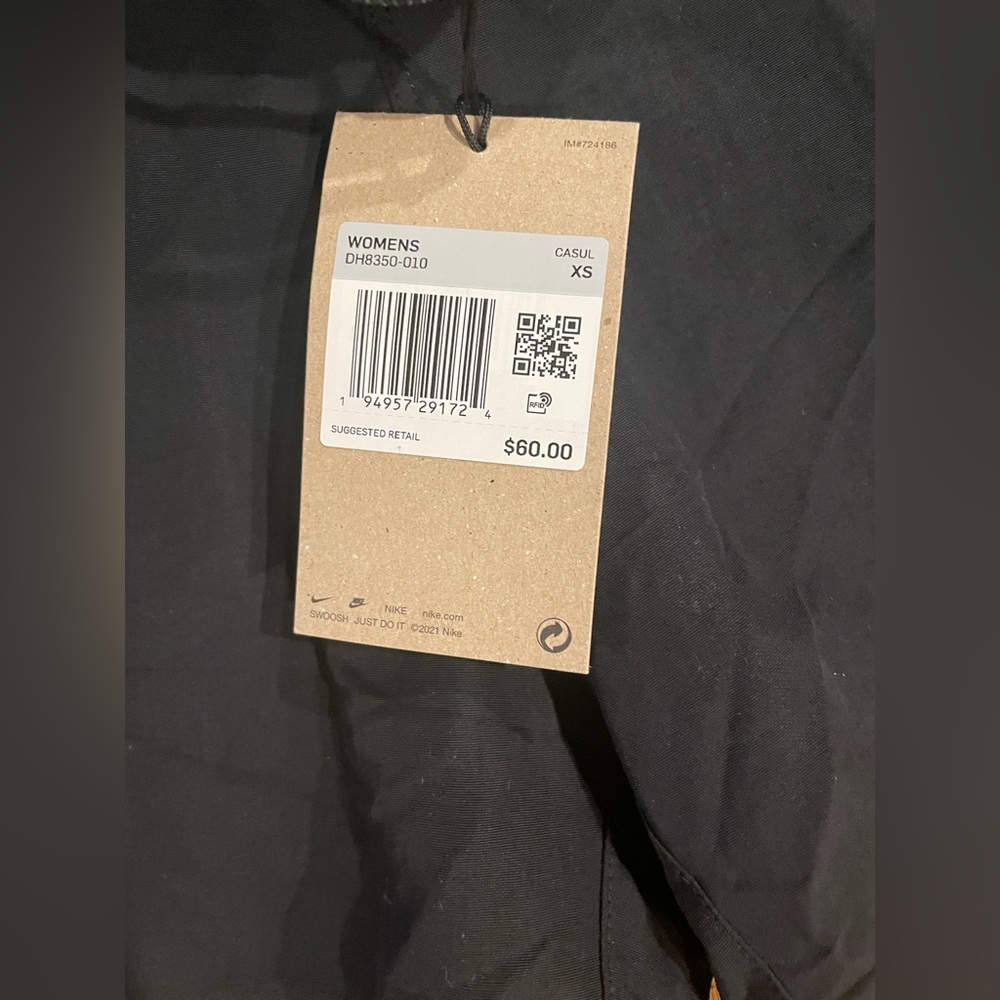 NWT Nike ACG Trail Short, black, size XS, 5 inch inseam - Picture 6 of 9